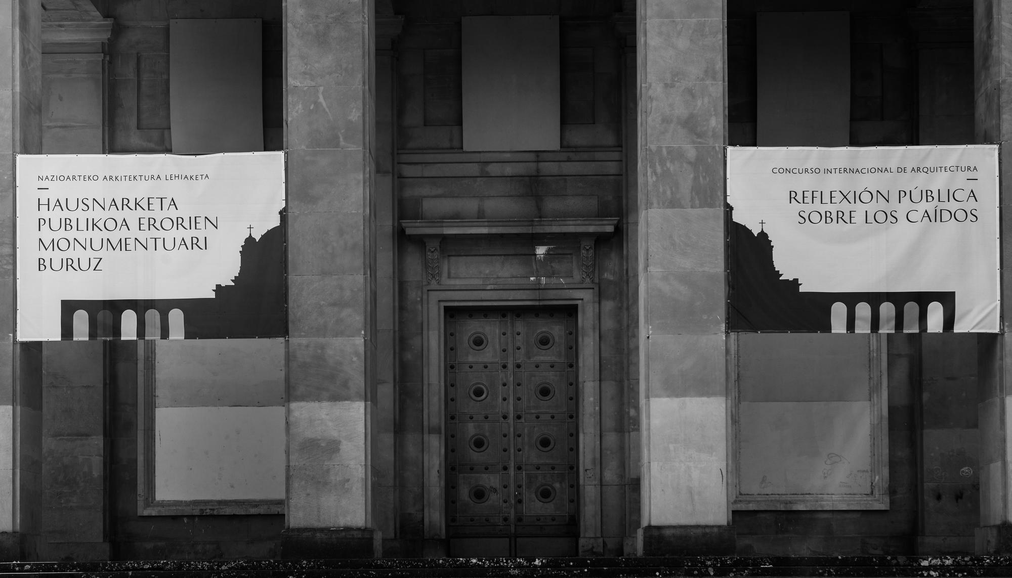 Entrada Monumento Caidos